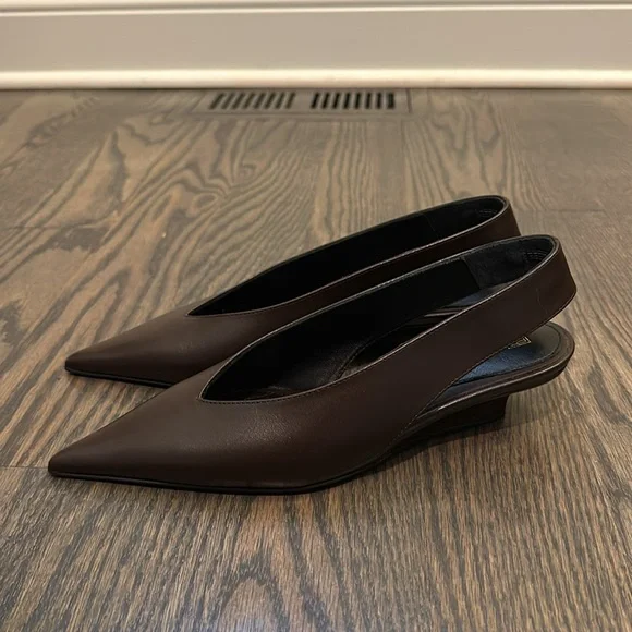 Toteme the wedge heel slingback 36/6